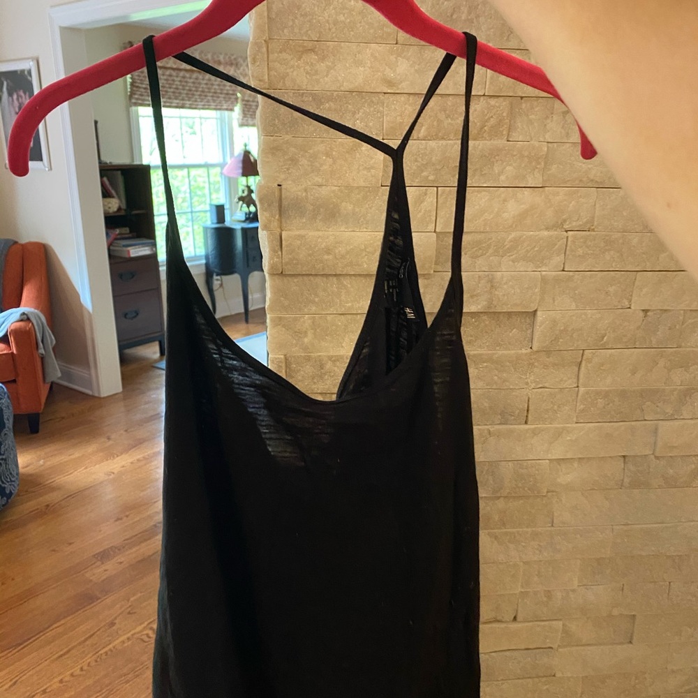 Tank - Picture 4 of 4